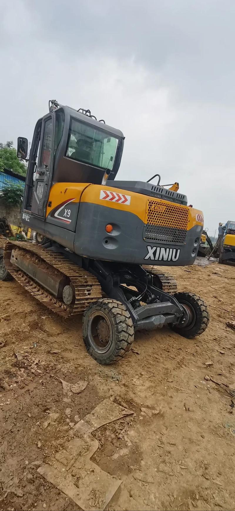 农用轮式挖掘机视频有何独特优势？-第2张图片-宁夏农业信息网