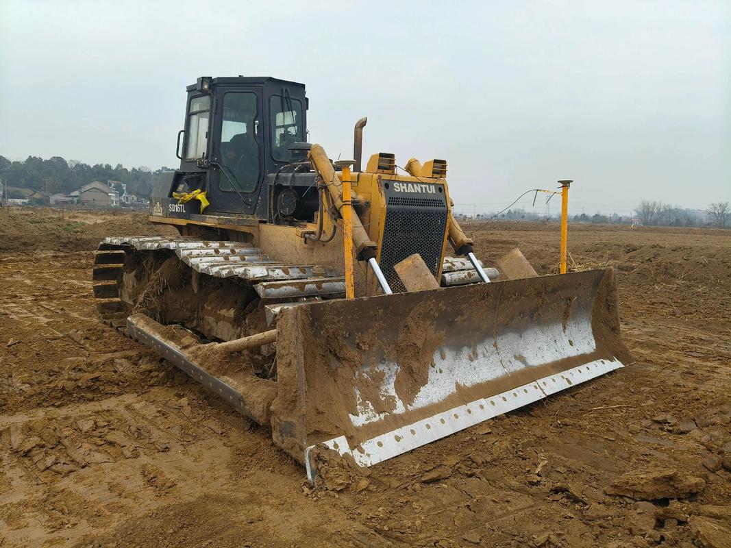 农用轮式推土机图片有哪些特点？-第3张图片-宁夏农业信息网