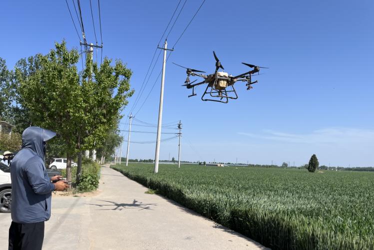 农用无人机作业有哪些实际应用？-第1张图片-宁夏农业信息网