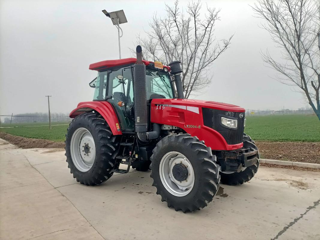 农用拖拉机有哪些核心功能与类型？-第3张图片-宁夏农业信息网