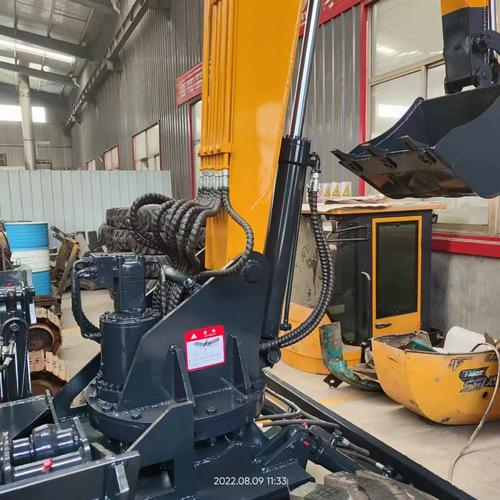 农用轮式挖机破碎力有多强？-第3张图片-宁夏农业信息网