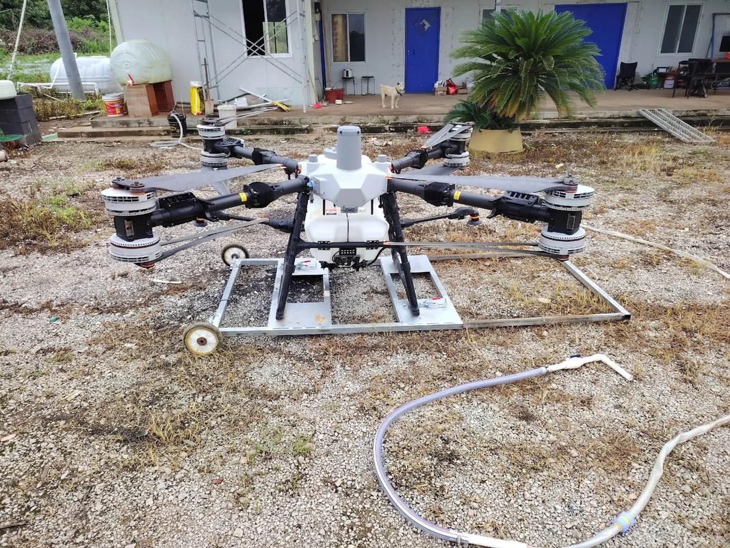 深圳农用喷药无人机有何优势？-第2张图片-宁夏农业信息网