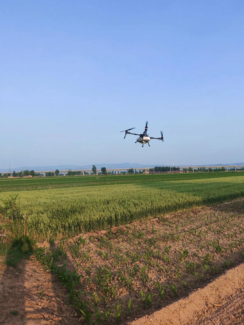深圳农用喷药无人机有何优势？-第3张图片-宁夏农业信息网