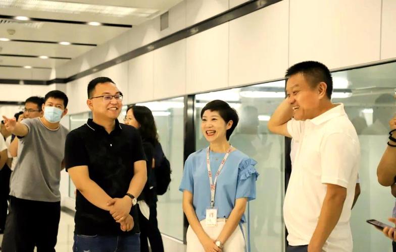 湛江国联水产李忠女儿是谁?-第2张图片-宁夏农业信息网 湛江国联水产李忠女儿是谁?-第2张图片-宁夏农业信息网