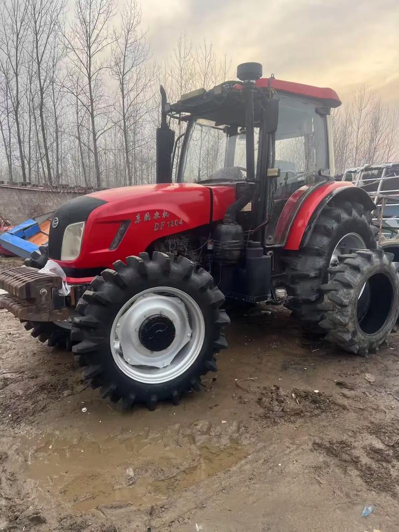 哈尔滨东风农用拖拉机有何特点？-第2张图片-宁夏农业信息网