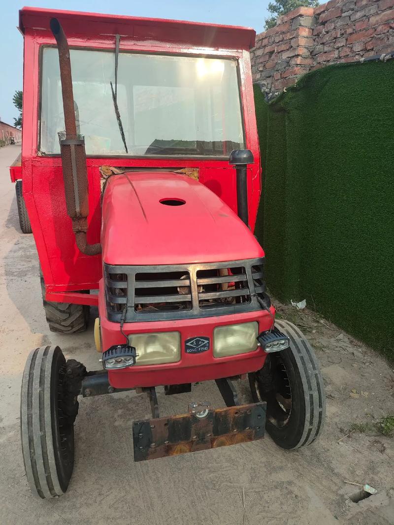 哈尔滨东风农用拖拉机有何特点？-第3张图片-宁夏农业信息网
