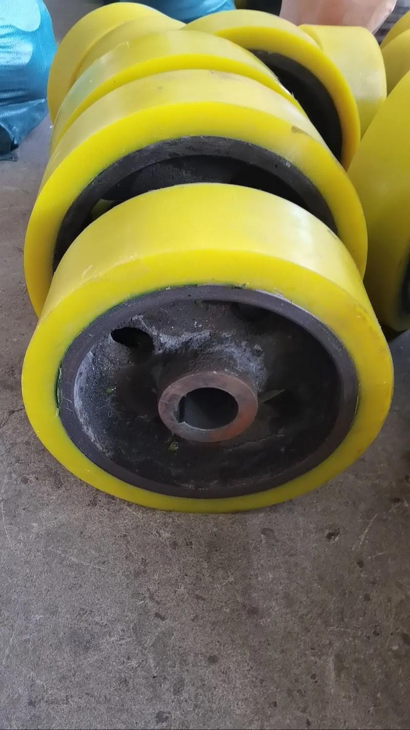 同江二手农用胶轮-第1张图片-宁夏农业信息网